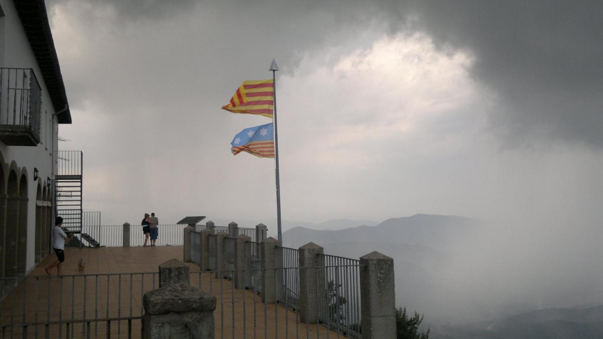 Santuari De La Salut De Sant Felíu de Pallarols Exterior foto